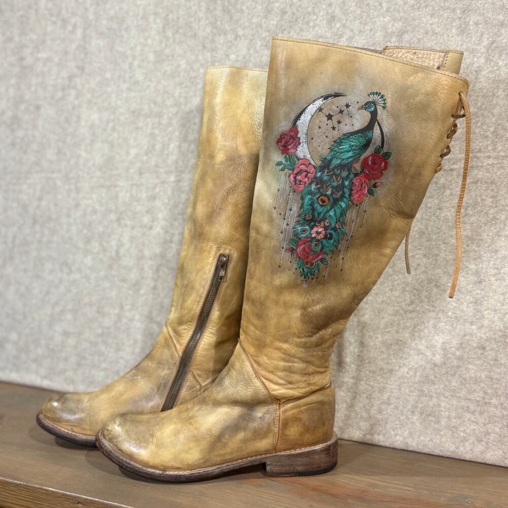 Bed|Stü Manchester w/custom painting design - Womens size 9.5 ($395 new)